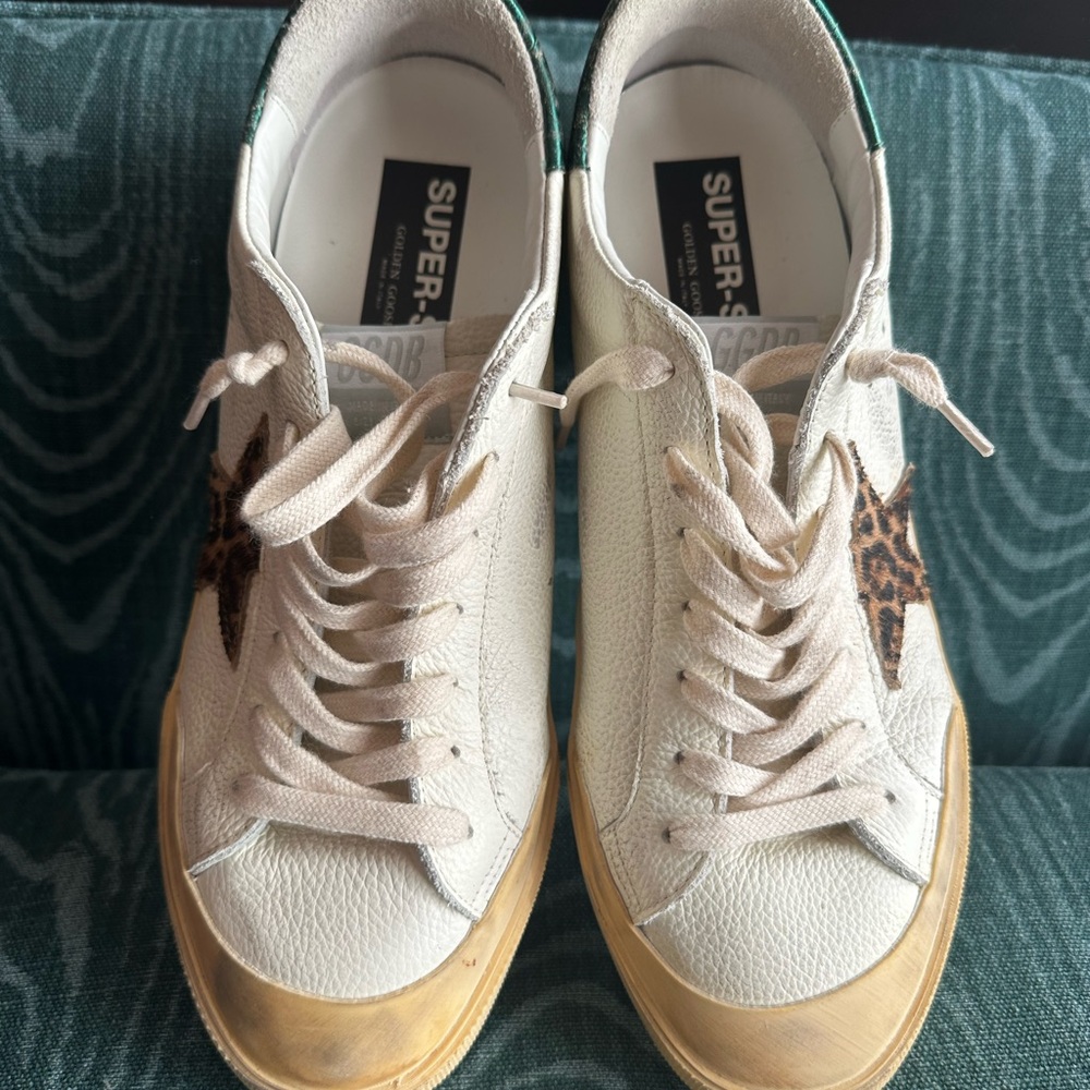 Golden Goose White Leather Sneakers with Leopard Star and Green Heel - Picture 2 of 4